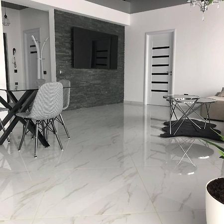 Mamaia Beach Luxury Apartment Zewnętrze zdjęcie