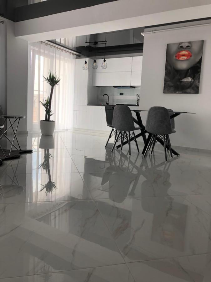 Mamaia Beach Luxury Apartment Zewnętrze zdjęcie